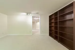 100 James Dr SW, Vienna, VA 22180 - Photo 21
