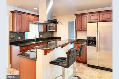 100 James Drive SW, Vienna, VA 22180 - Photo 5