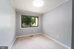 2221 Southgate Square, Reston, VA 20191 - Photo 23