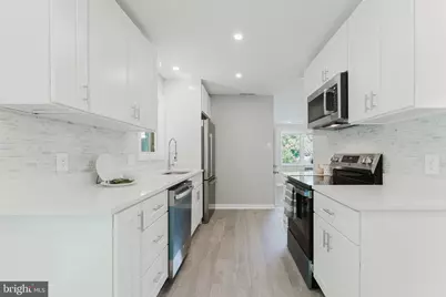 5822 Brookview Drive, Alexandria, VA 22310 - Photo 21