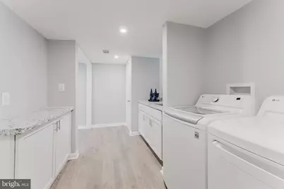 5822 Brookview Drive, Alexandria, VA 22310 - Photo 33