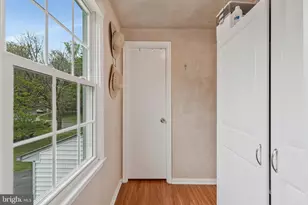 1603 Hiddenbrook Dr, Herndon, VA 20170 - Photo 29