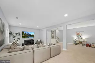 5276 Winter View Dr, Alexandria, VA 22312 - Photo 37