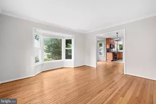9597 Burnt Oak Dr, Fairfax Station, VA 22039 - Photo 5