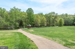 1626 Montmorency Dr, Vienna, VA 22182 - Photo 53