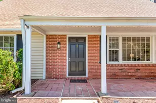 4407 Manor Hall Ln, Fairfax, VA 22033 - Photo 5