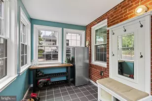 5834 Edgehill Dr, Alexandria, VA 22303 - Photo 7