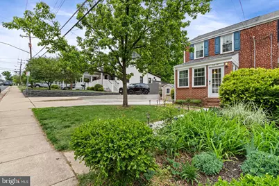 5834 Edgehill Drive, Alexandria, VA 22303 - Photo 3