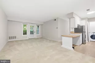 5817 Rexford Dr, Springfield, VA 22152 - Photo 5