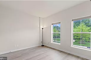 9653 Pullman Pl, Fairfax, VA 22031 - Photo 3