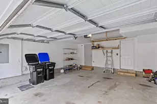 9653 Pullman Pl, Fairfax, VA 22031 - Photo 19