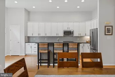 7366 Stream Bluff Way, Springfield, VA 22153 - Photo 15