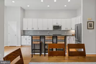 7366 Stream Bluff Way, Springfield, VA 22153 - Photo 15