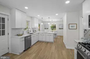5219 Holden St, Fairfax, VA 22032 - Photo 17
