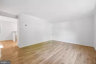 2961 Ellenwood Dr, Fairfax, VA 22031 - Photo 9