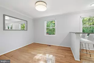 2961 Ellenwood Dr, Fairfax, VA 22031 - Photo 7