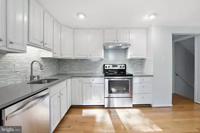 2961 Ellenwood Drive, Fairfax, VA 22031 - Photo 5