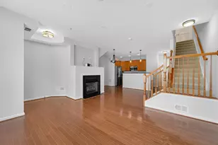 6055 Wicker Ln, Centreville, VA 20121 - Photo 7