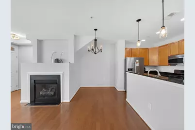 6055 Wicker Lane #127, Centreville, VA 20121 - Photo 9