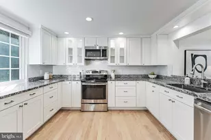 1654 Barnstead Dr, Reston, VA 20194 - Photo 7