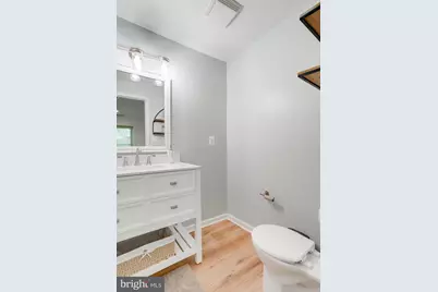 10582 Reeds Landing Circle, Burke, VA 22015 - Photo 25
