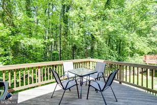 10582 Reed's Landing Cir, Burke, VA 22015 - Photo 33