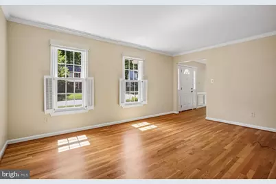 5303 Dunleigh Court, Burke, VA 22015 - Photo 5