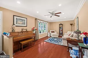 6813 Landor Ln, Springfield, VA 22152 - Photo 11