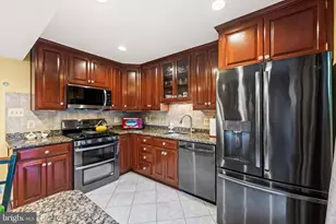 6813 Landor Ln, Springfield, VA 22152 - Photo 19