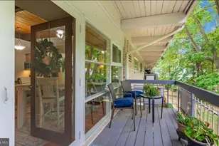 7747 Donnybrook Ct, Annandale, VA 22003 - Photo 3