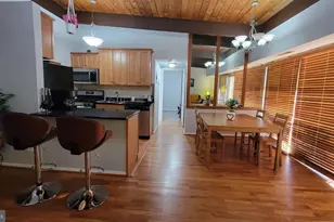 7747 Donnybrook Ct, Annandale, VA 22003 - Photo 5