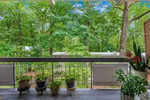 7747 Donnybrook Ct, Annandale, VA 22003 - Photo 9