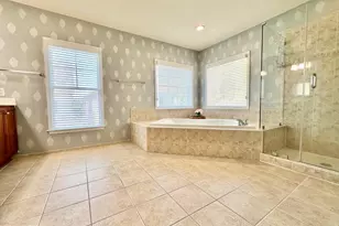 5643 Tower Hill Cir, Alexandria, VA 22315 - Photo 31