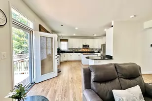 5643 Tower Hill Cir, Alexandria, VA 22315 - Photo 19