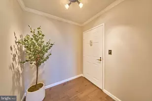 5903 Mt Eagle Dr, Alexandria, VA 22303 - Photo 5