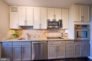 5903 Mt Eagle Dr, Alexandria, VA 22303 - Photo 15