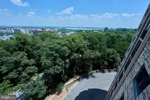 5903 Mt Eagle Dr, Alexandria, VA 22303 - Photo 57