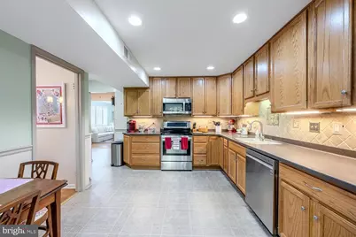 9122 Steven Irving Court, Springfield, VA 22153 - Photo 19
