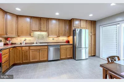 9122 Steven Irving Court, Springfield, VA 22153 - Photo 21