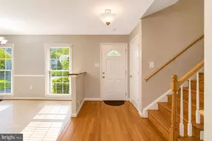 10907 Paynes Church Dr, Fairfax, VA 22032 - Photo 9