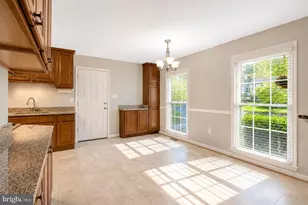 10907 Paynes Church Dr, Fairfax, VA 22032 - Photo 13