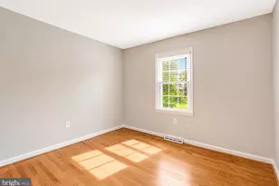 10907 Paynes Church Dr, Fairfax, VA 22032 - Photo 35