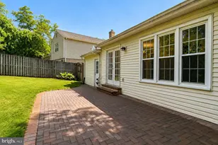 10907 Paynes Church Dr, Fairfax, VA 22032 - Photo 23