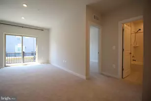 2154 Glacier Rd, Herndon, VA 20170 - Photo 13