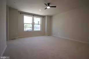 2154 Glacier Rd, Herndon, VA 20170 - Photo 17