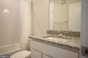 2154 Glacier Rd, Herndon, VA 20170 - Photo 25