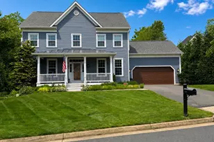 10206 Palmer Glen Ct, Oakton, VA 22124 - Photo 1