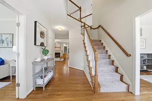 10206 Palmer Glen Ct, Oakton, VA 22124 - Photo 9