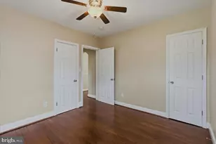 2716 Schooley Dr, Alexandria, VA 22306 - Photo 9