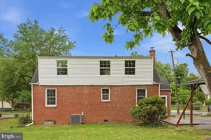 2716 Schooley Dr, Alexandria, VA 22306 - Photo 23